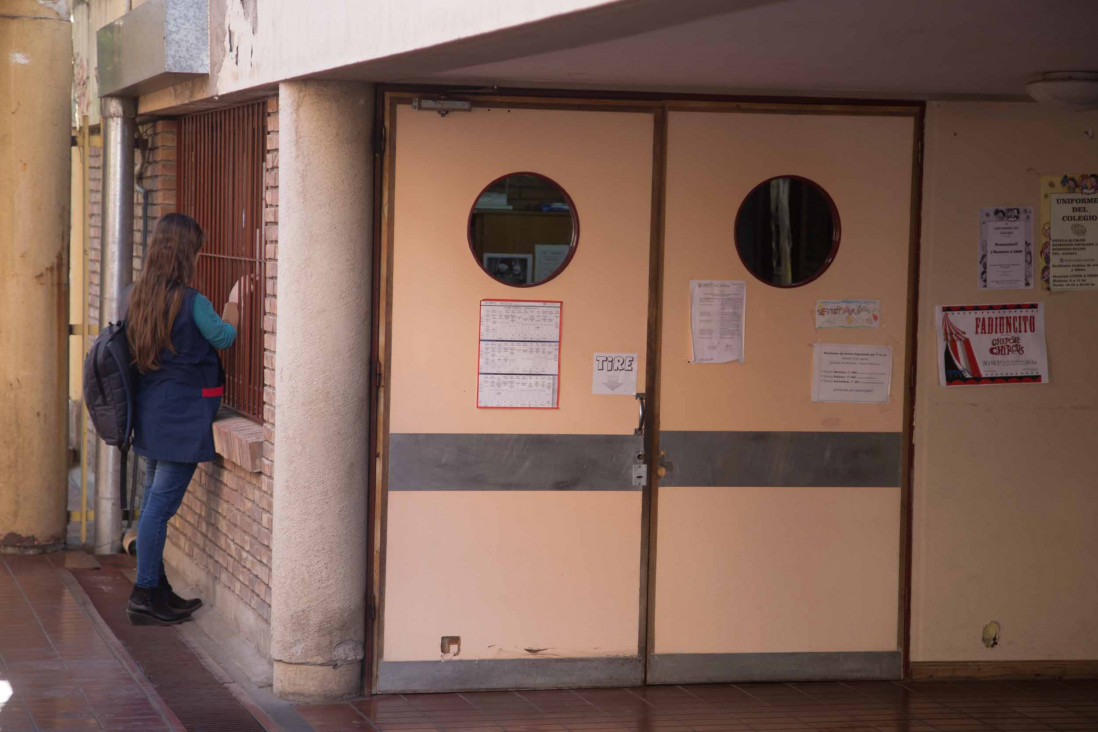 imagen Actualizaron el protocolo de autorización para el retiro de estudiantes