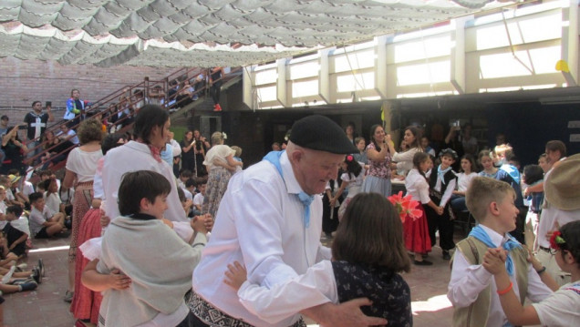 imagen La Escuela Carmen Vera Arenas celebró el Día de la Tradición