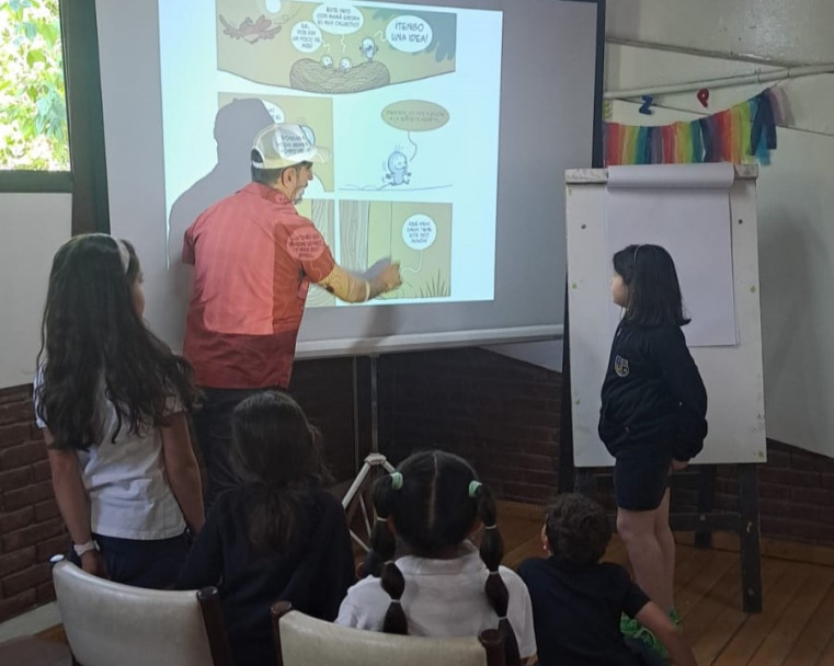 imagen Chanti ofreció un taller de historietas en la Escuela Carmen Vera Arenas