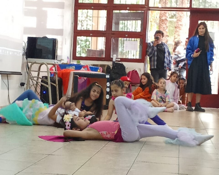 imagen Una escuela que late, crea y se expresa