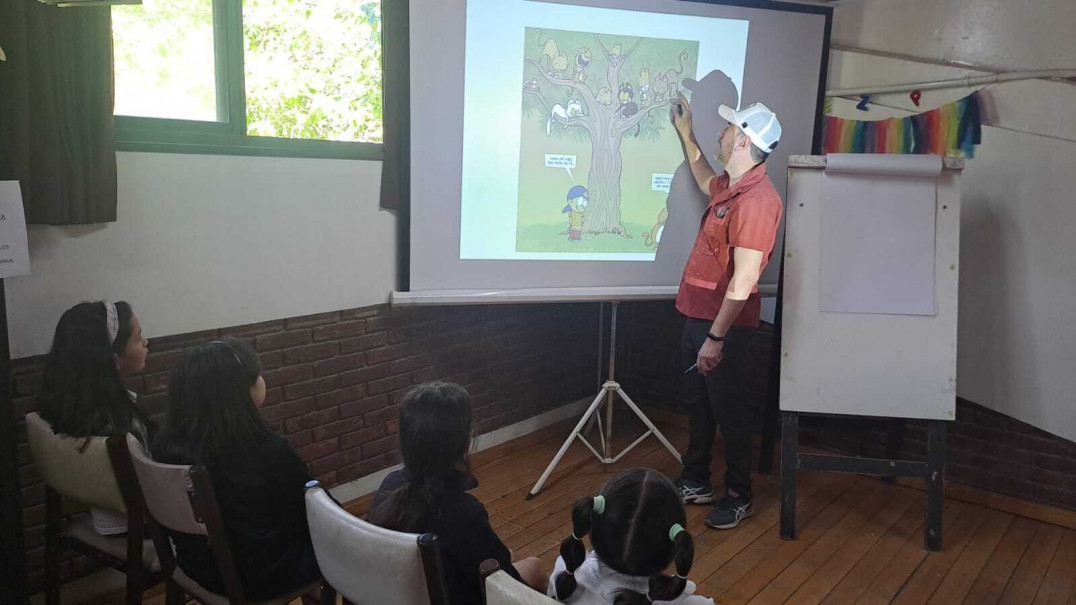 imagen Chanti ofreció un taller de historietas en la Escuela Carmen Vera Arenas