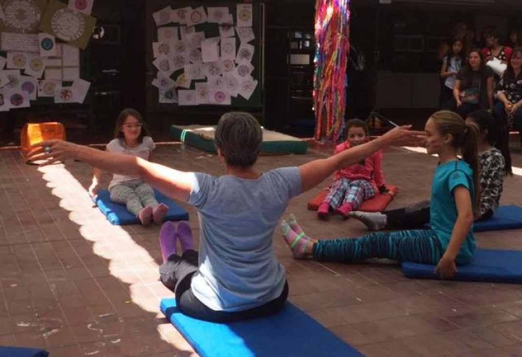 imagen Comienzan los Talleres Expresivos de la Escuela Carmen Vera Arenas 